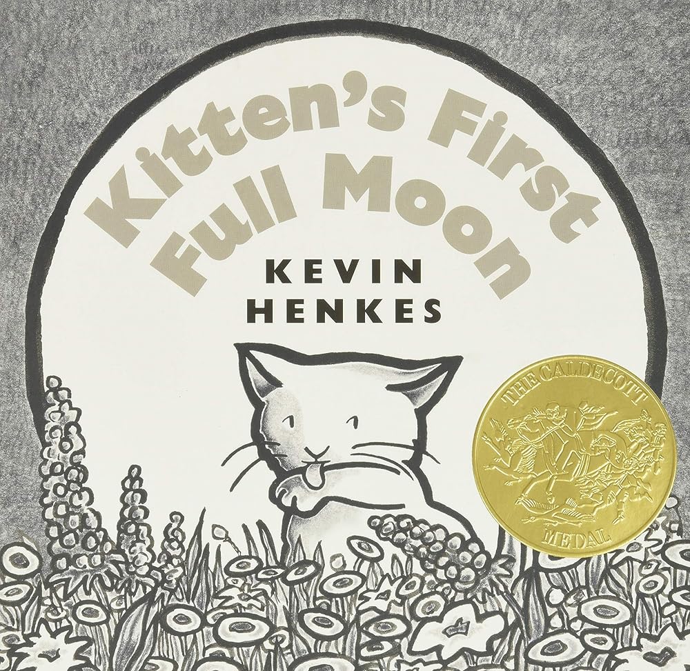 Kitten's First Full Moon Board Book: A Caldecott Award Winner - 9780062417107 - Kevin Henkes - Greenwillow Books - The Little Lost Bookshop