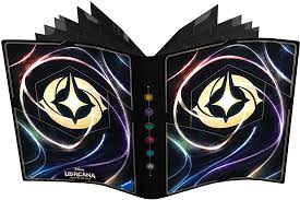 Lorcana Lorebook Portfolio - 4050368984128 - Disney Editions - The Little Lost Bookshop